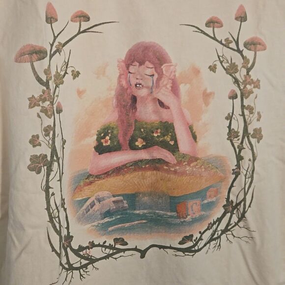 Melanie Martinez trilogy tour womens size medium - Picture 2 of 5
